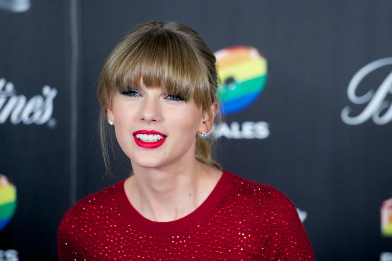 Taylor Swift at 2013 40 Principales Awards — photo 246