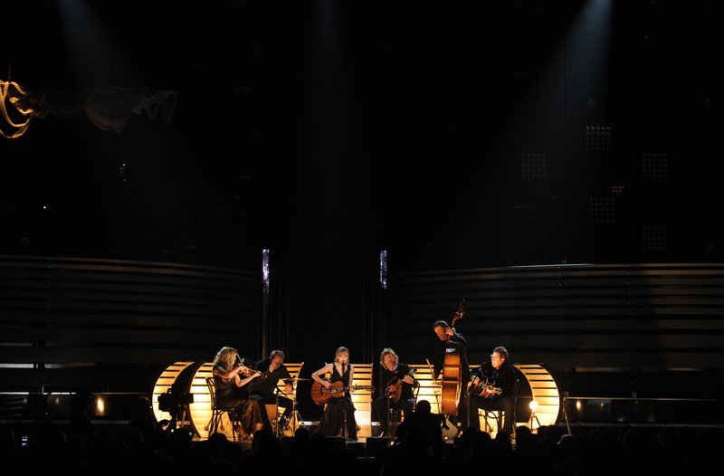 Taylor Swift at 47th Annual CMA Awards — photo 173