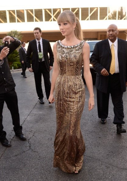 Taylor Swift at 48th Annual Academy Of Country Music Awards — photo 6