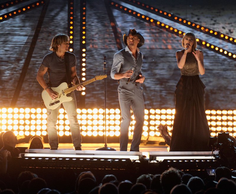 Taylor Swift at 48th Annual Academy Of Country Music Awards — photo 129