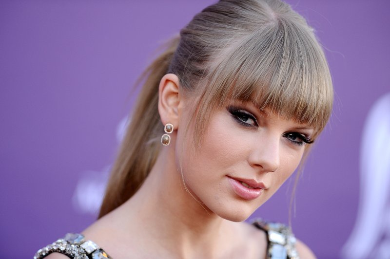 Taylor Swift at 48th Annual Academy Of Country Music Awards — photo 251
