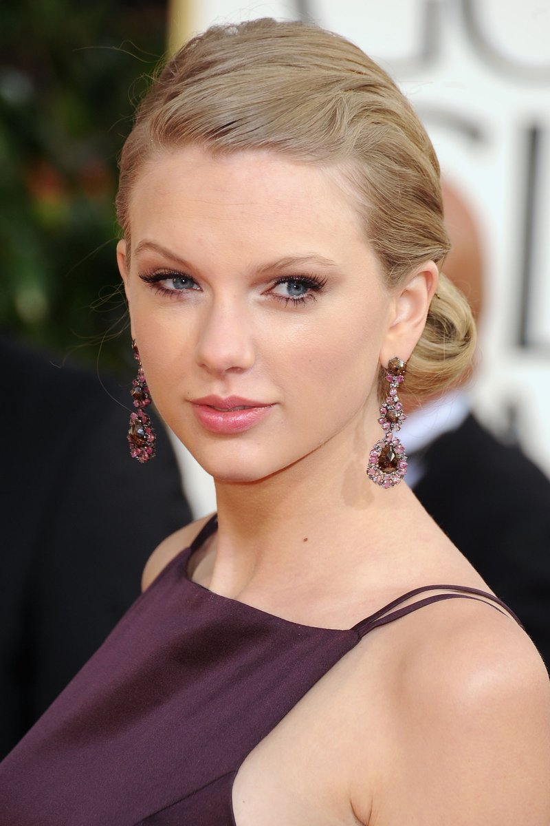 Taylor Swift at 70th Annual Golden Globe Awards — photo 108