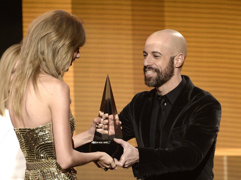 Taylor Swift at 2013 American Music Awards — photo 33