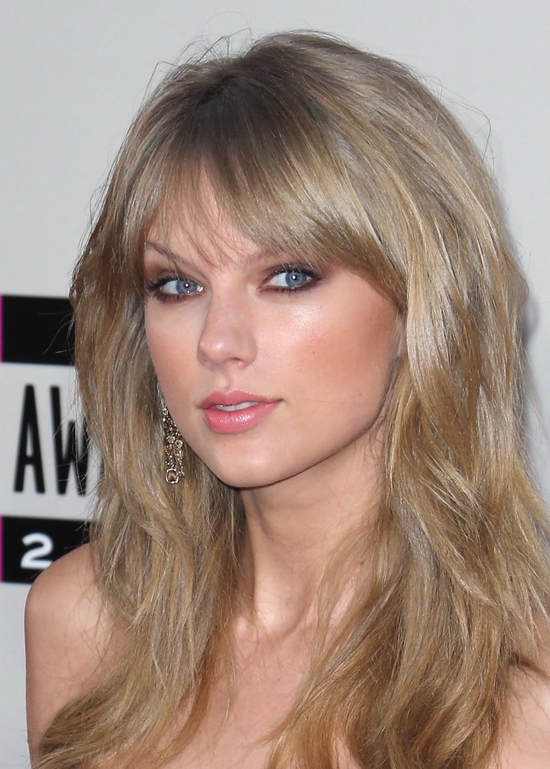Taylor Swift at 2013 American Music Awards — photo 227