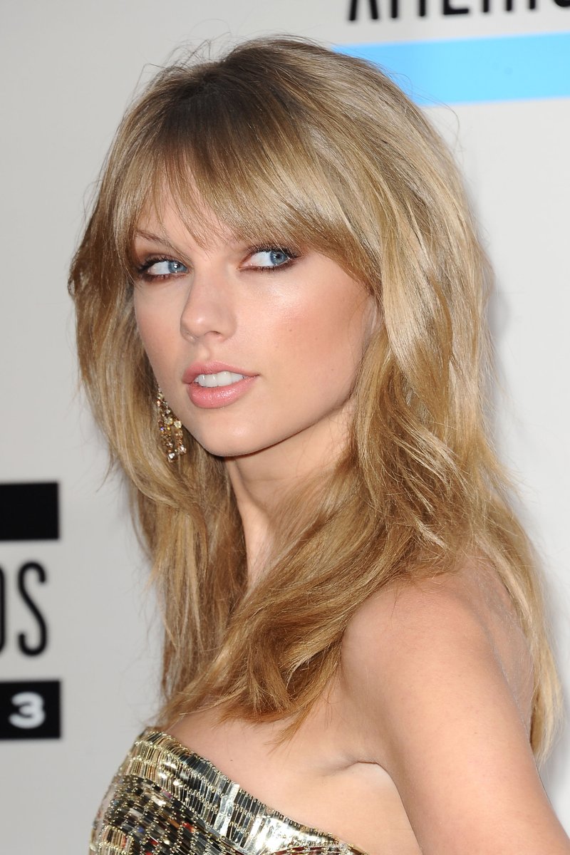 Taylor Swift at 2013 American Music Awards — photo 567
