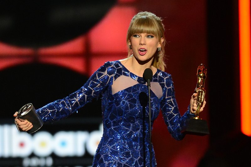 Taylor Swift at 2013 Billboard Music Awards — photo 64