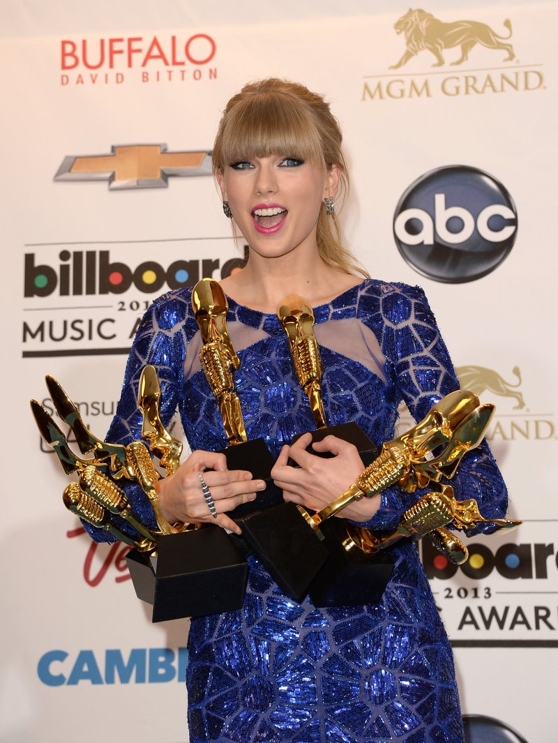 Taylor Swift at 2013 Billboard Music Awards — photo 68