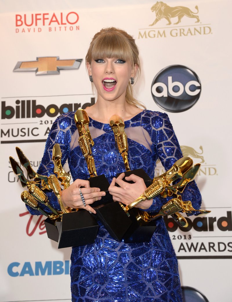 Taylor Swift at 2013 Billboard Music Awards — photo 71