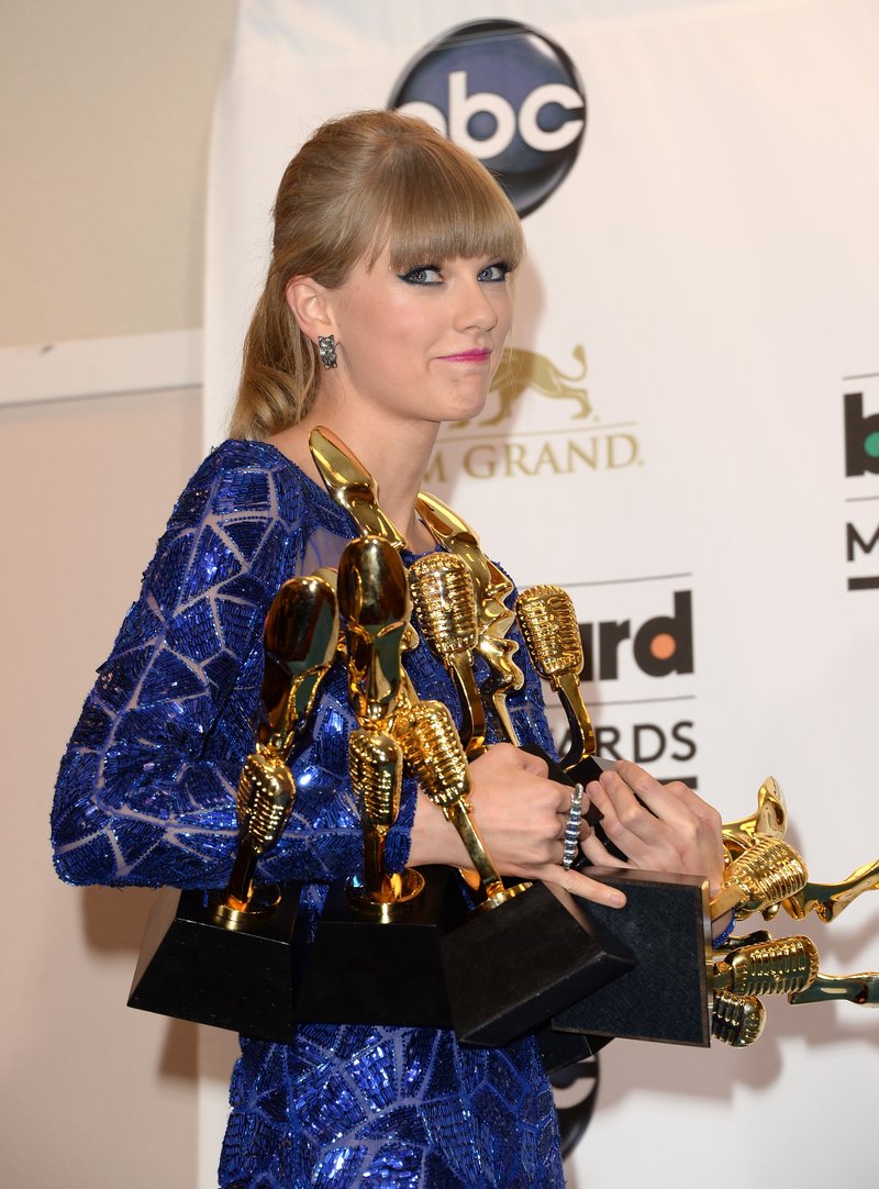 Taylor Swift at 2013 Billboard Music Awards — photo 74