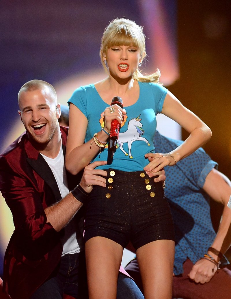 Taylor Swift at 2013 Billboard Music Awards — photo 110