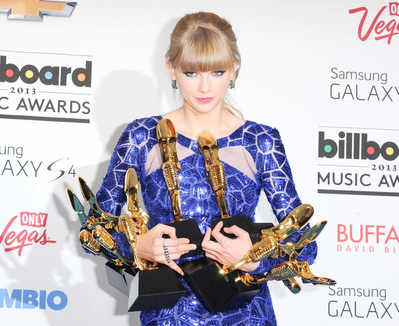 Taylor Swift at 2013 Billboard Music Awards — photo 153