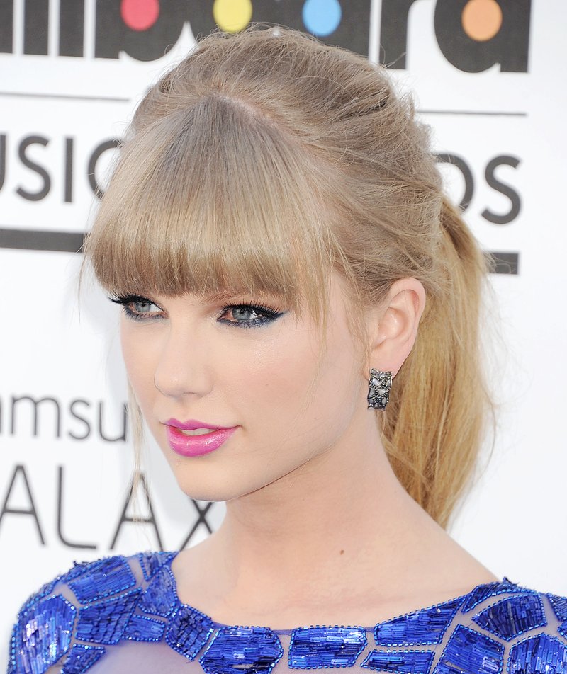 Taylor Swift at 2013 Billboard Music Awards — photo 271