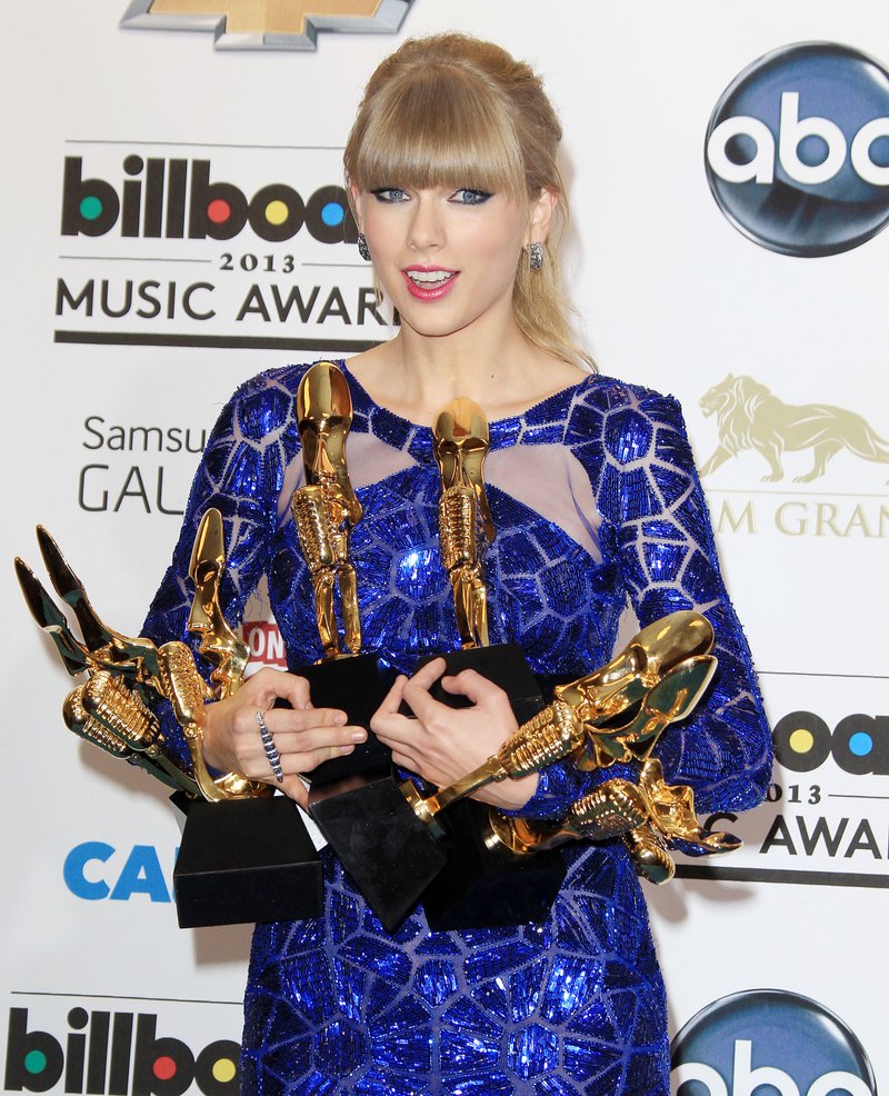 Taylor Swift at 2013 Billboard Music Awards — photo 282