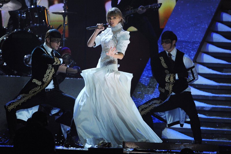 Taylor Swift at 2013 BRIT Awards — photo 93