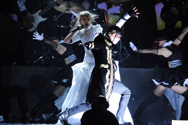 Taylor Swift at 2013 BRIT Awards — photo 94