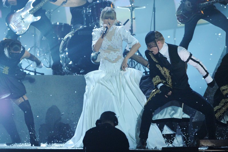 Taylor Swift at 2013 BRIT Awards — photo 101