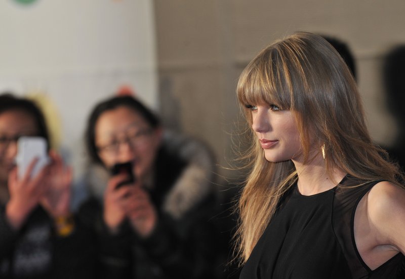 Taylor Swift at 2013 BRIT Awards — photo 142