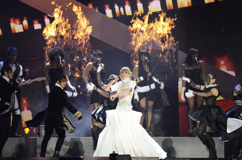Taylor Swift at 2013 BRIT Awards — photo 152