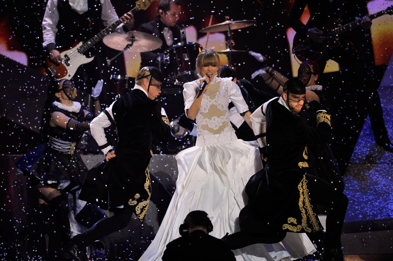 Taylor Swift at 2013 BRIT Awards — photo 221