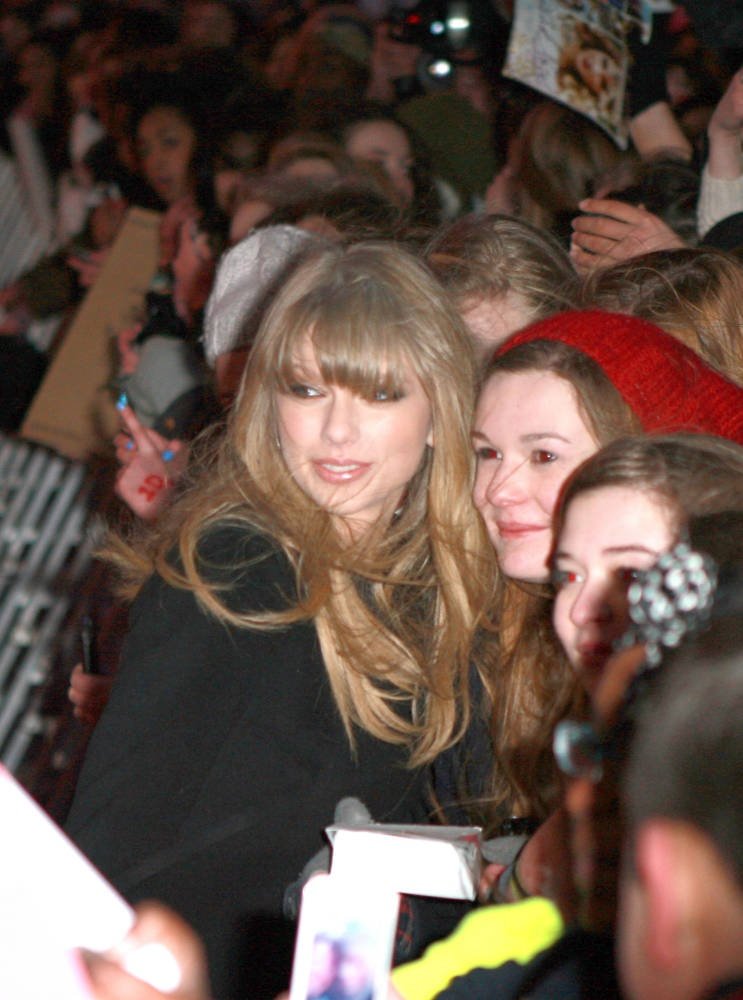 Taylor Swift at 2013 BRIT Awards — photo 281