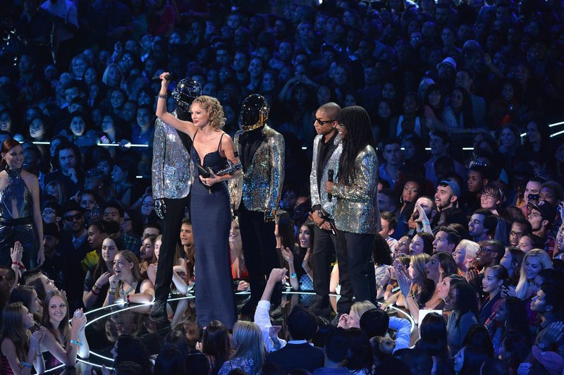 Taylor Swift at 2013 MTV Video Music Awards — photo 56