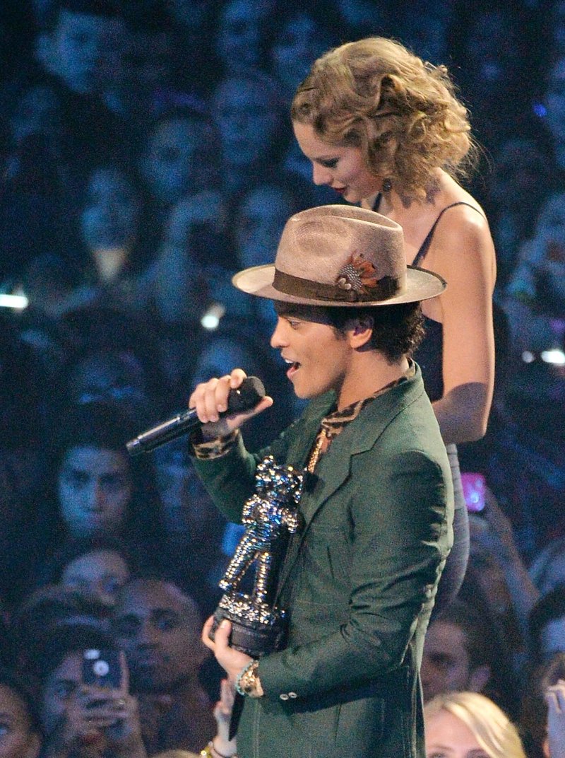 Taylor Swift at 2013 MTV Video Music Awards — photo 108