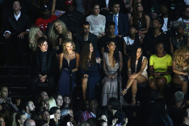 Taylor Swift at 2013 MTV Video Music Awards — photo 126