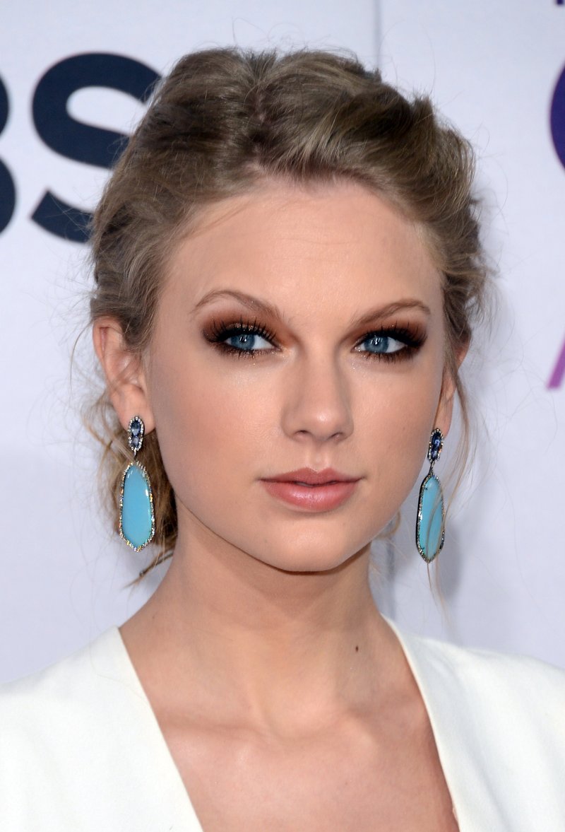 Taylor Swift at 2013 People's Choice Awards — photo 6