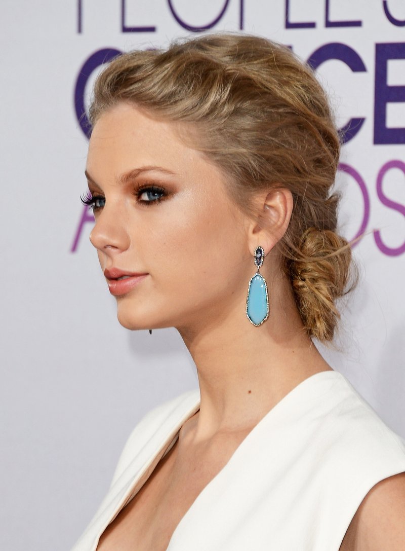 Taylor Swift at 2013 People's Choice Awards — photo 11
