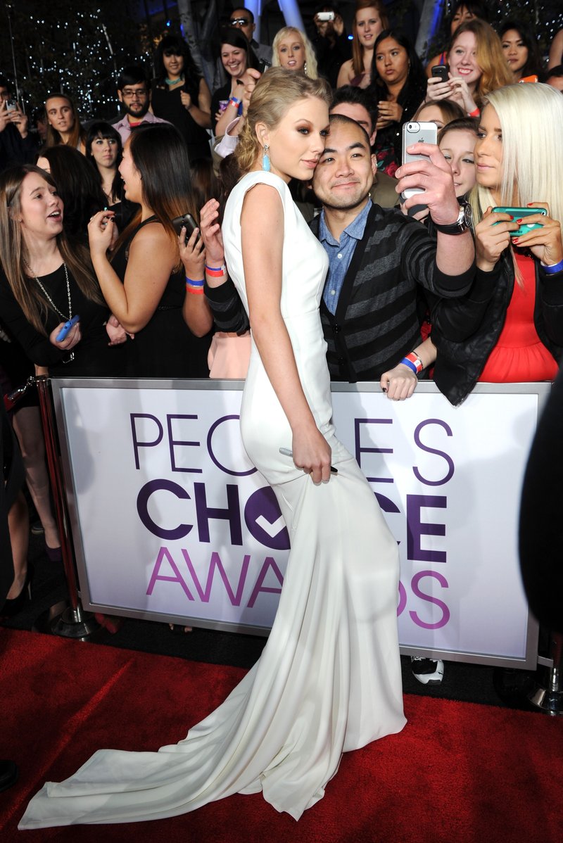 Taylor Swift at 2013 People's Choice Awards — photo 80