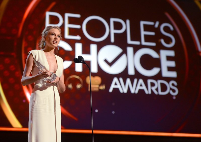 Taylor Swift at 2013 People's Choice Awards — photo 96