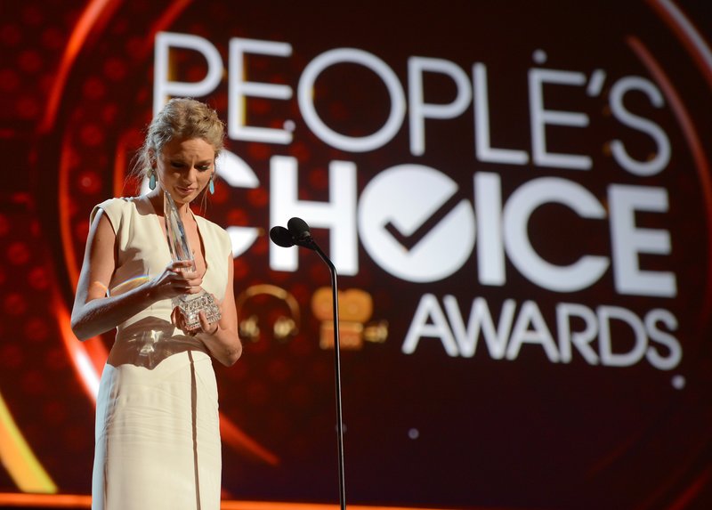 Taylor Swift at 2013 People's Choice Awards — photo 97