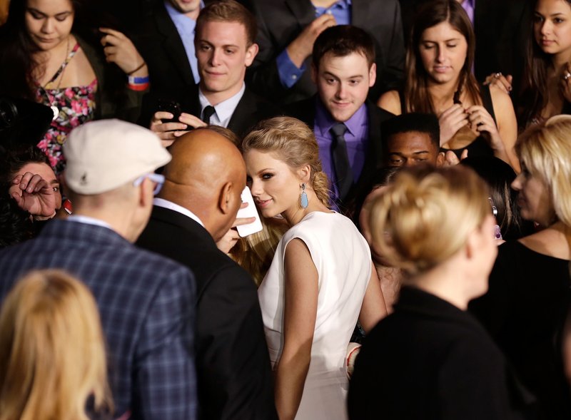 Taylor Swift at 2013 People's Choice Awards — photo 136
