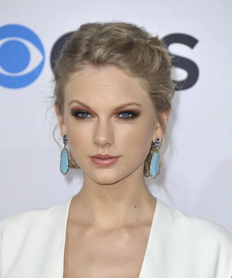 Taylor Swift at 2013 People's Choice Awards — photo 147
