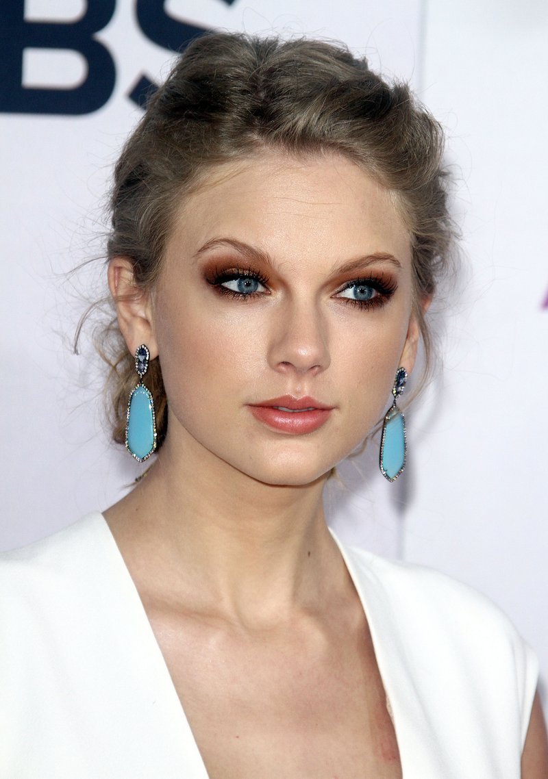 Taylor Swift at 2013 People's Choice Awards — photo 172