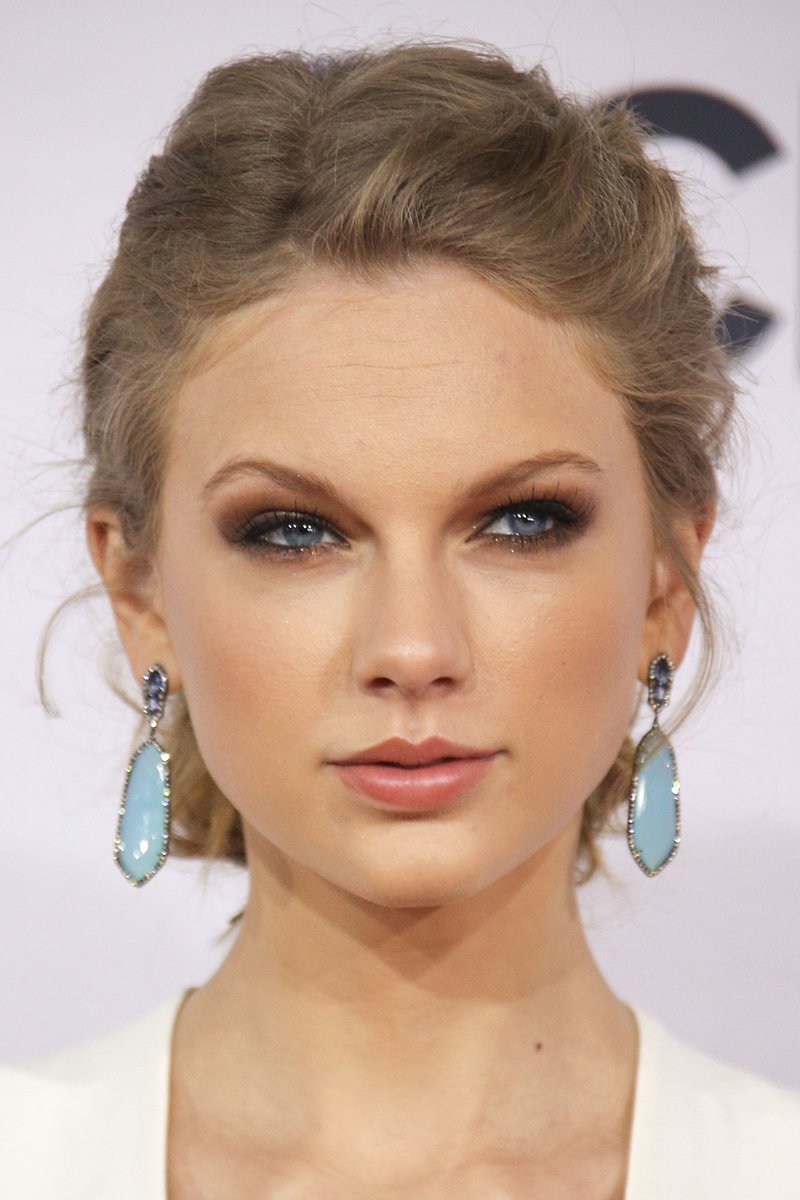 Taylor Swift at 2013 People's Choice Awards — photo 248