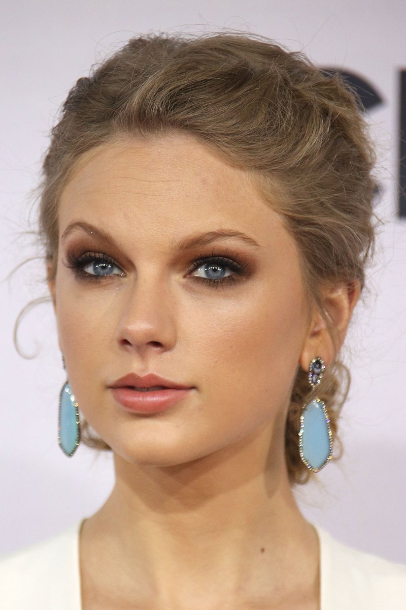 Taylor Swift at 2013 People's Choice Awards — photo 252