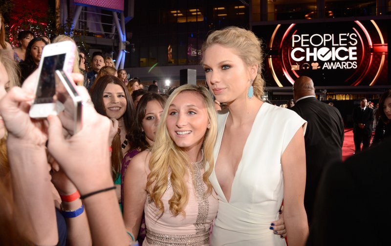 Taylor Swift at 2013 People's Choice Awards — photo 293