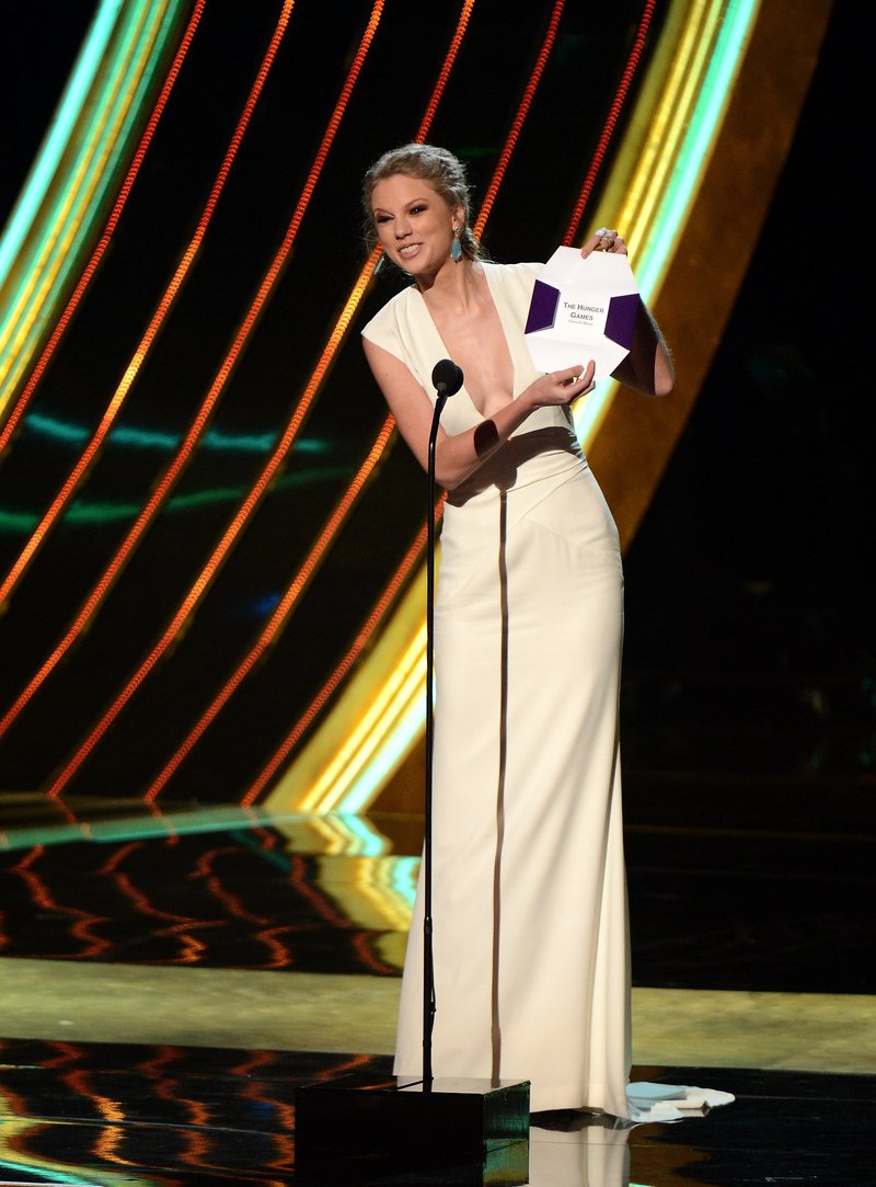 Taylor Swift at 2013 People's Choice Awards — photo 330