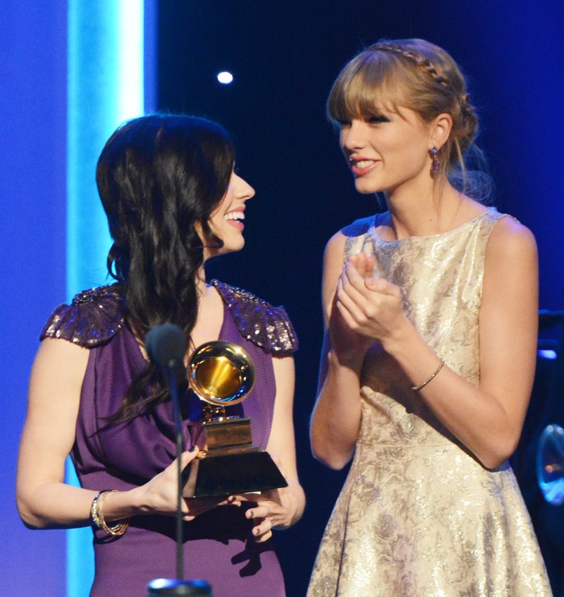 Taylor Swift at The 55th Annual GRAMMY Awards - Pre-Telecast — photo 57