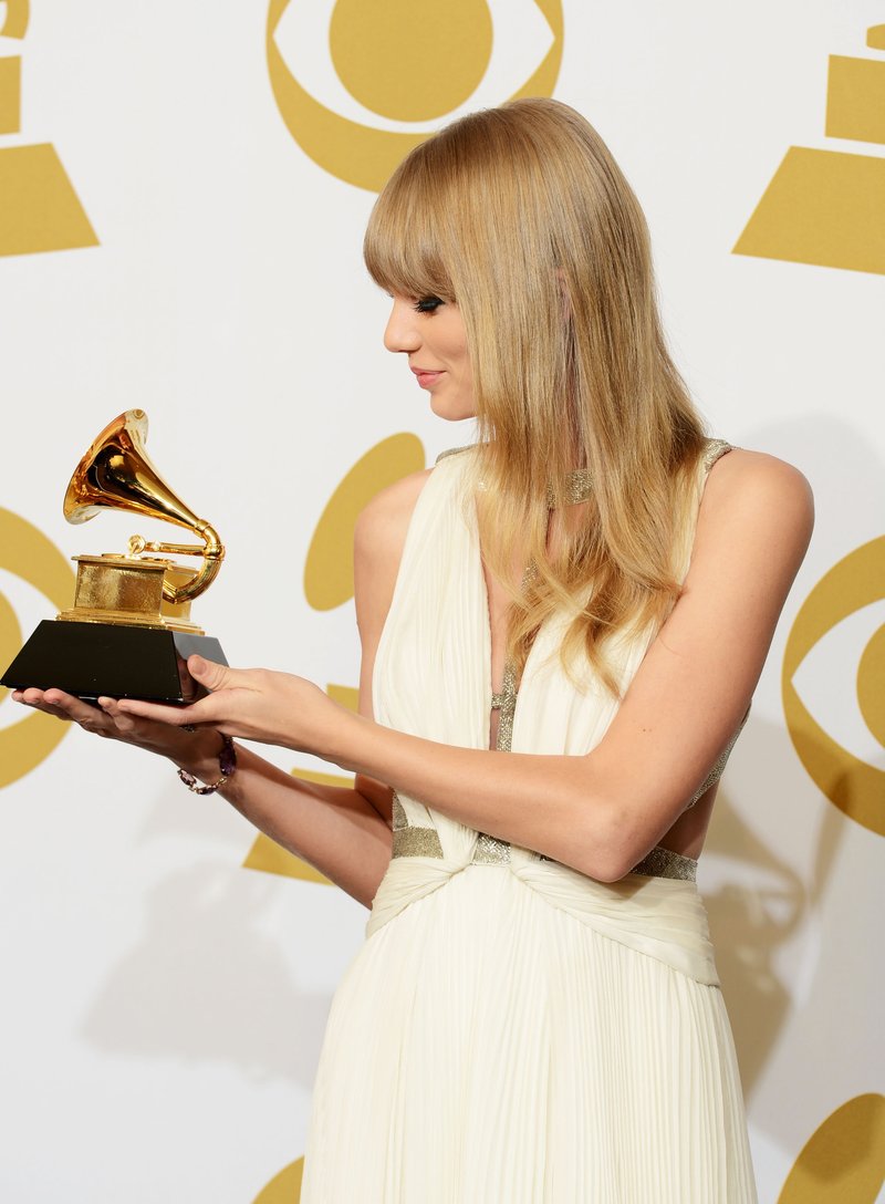Taylor Swift at The 55th Annual GRAMMY Awards — photo 80