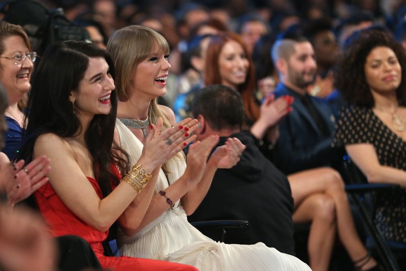 Taylor Swift at The 55th Annual GRAMMY Awards — photo 104