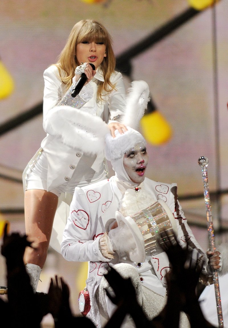 Taylor Swift at The 55th Annual GRAMMY Awards — photo 159