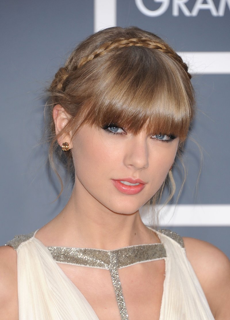 Taylor Swift at The 55th Annual GRAMMY Awards — photo 172