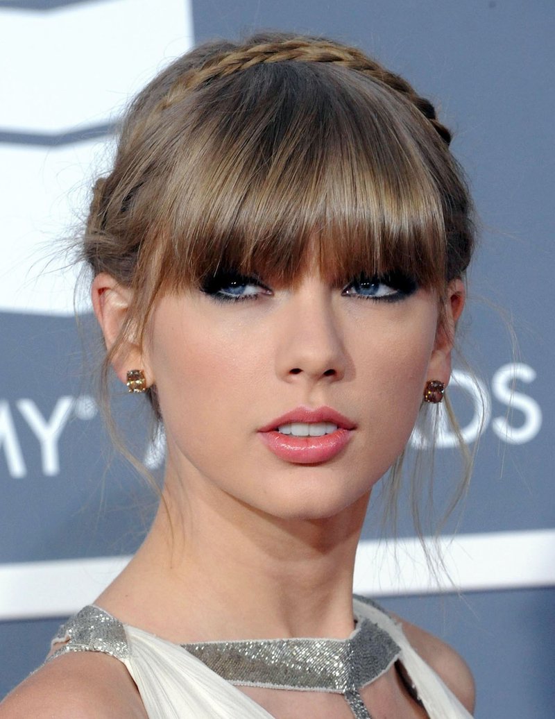 Taylor Swift at The 55th Annual GRAMMY Awards — photo 244