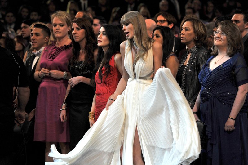 Taylor Swift at The 55th Annual GRAMMY Awards — photo 275