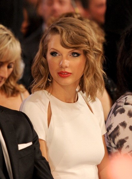 Taylor Swift at 49th Annual Academy Of Country Music Awards — photo 61