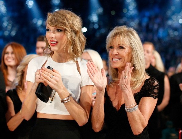 Taylor Swift at 49th Annual Academy Of Country Music Awards — photo 139