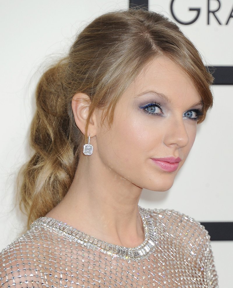 Taylor Swift at 56th Annual GRAMMY Awards — photo 83