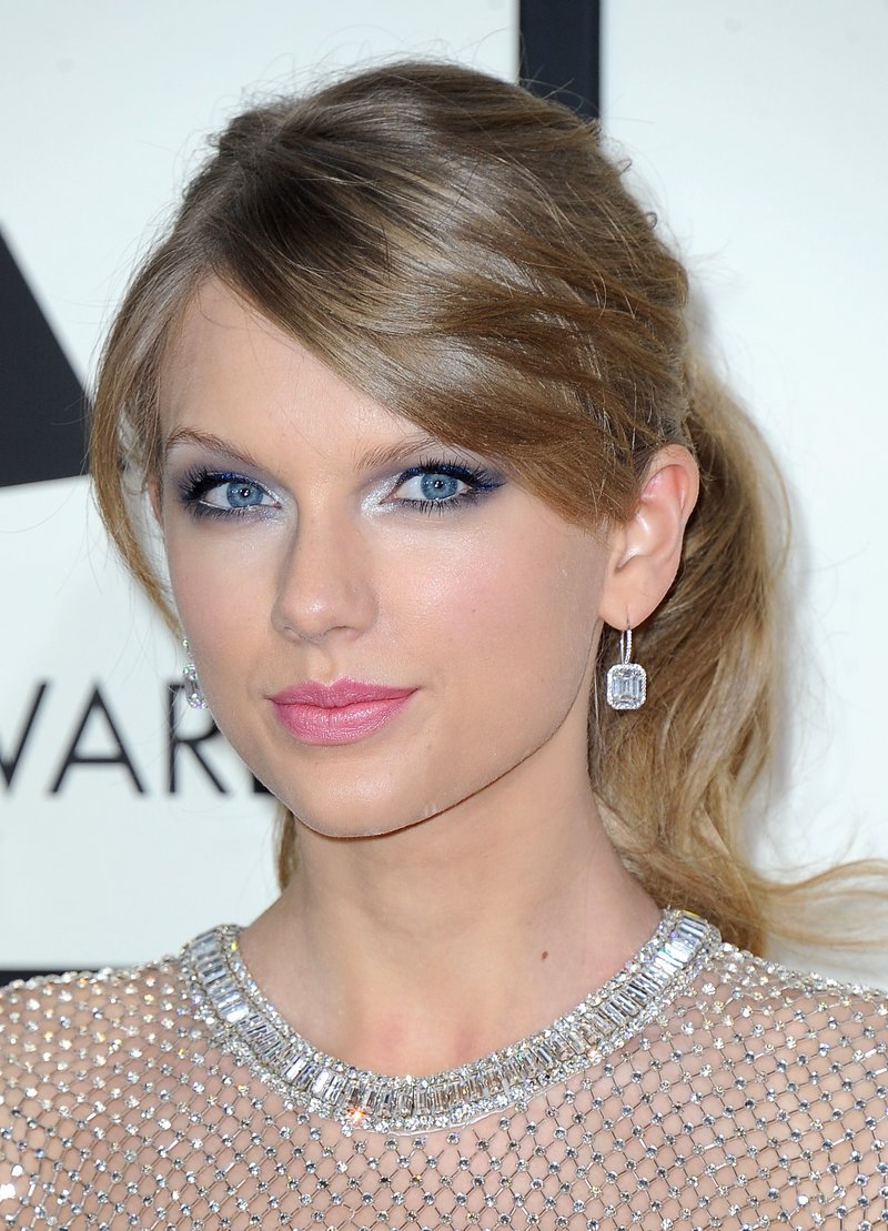 Taylor Swift at 56th Annual GRAMMY Awards — photo 150